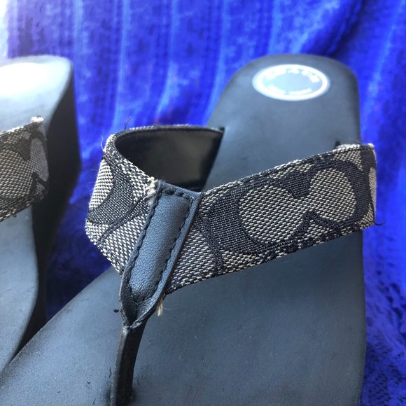 SOLD Coach Jen Platform Sandals/ Flip Flop- Smoke Coal- Size 9- Coach Logo - Picture 6 of 10
